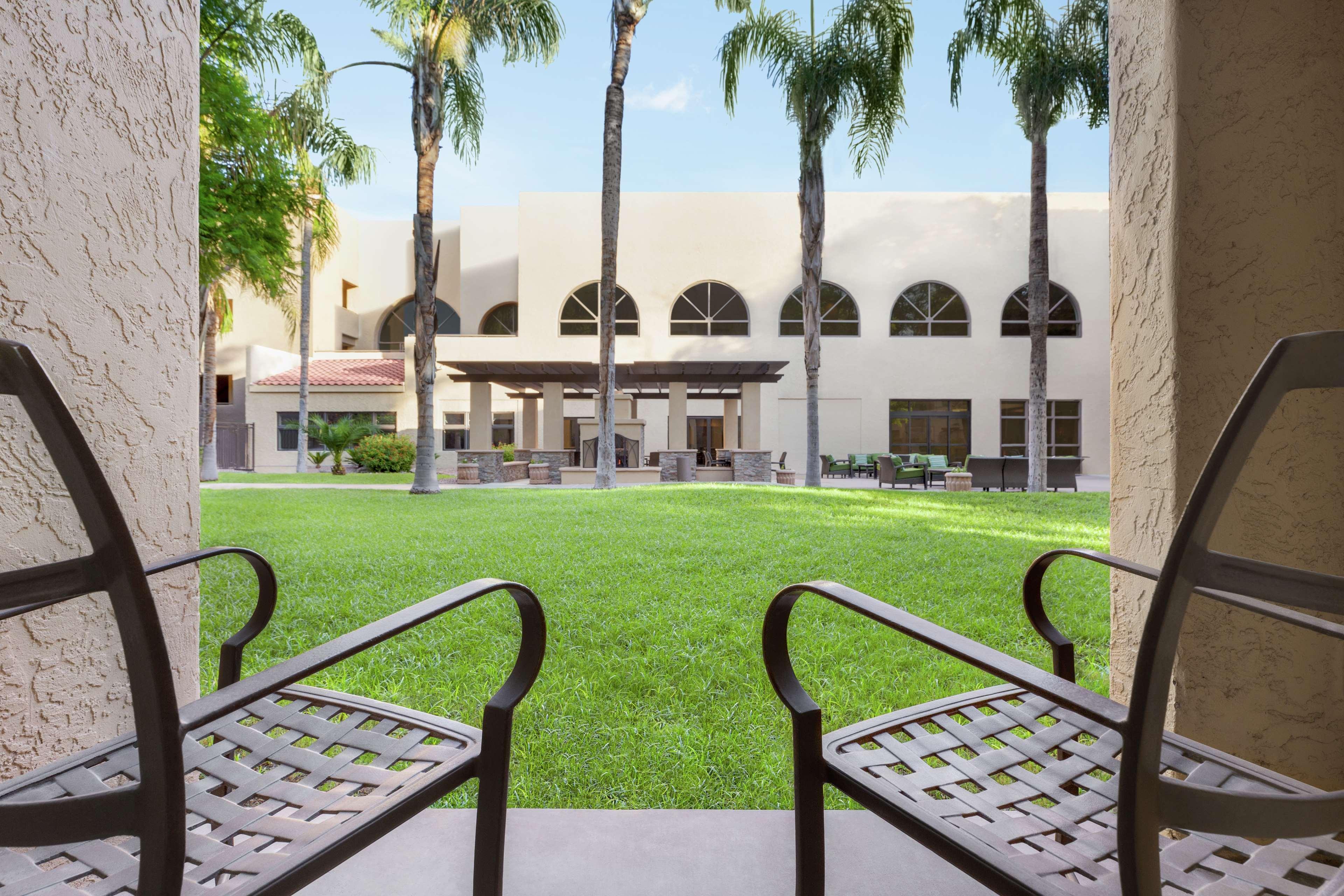 Embassy Suites By Hilton Phoenix Tempe Buitenkant foto