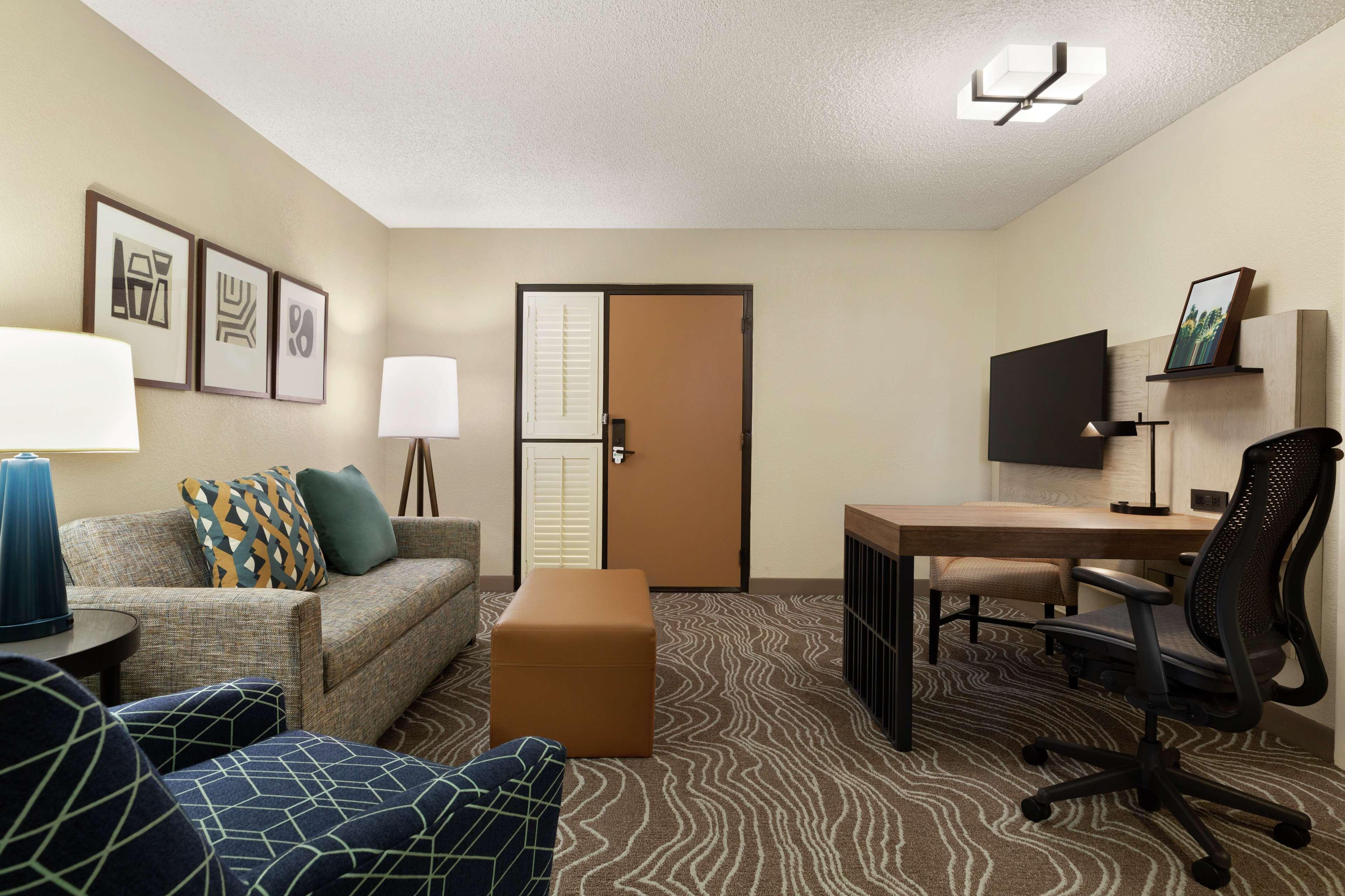 Embassy Suites By Hilton Phoenix Tempe Buitenkant foto
