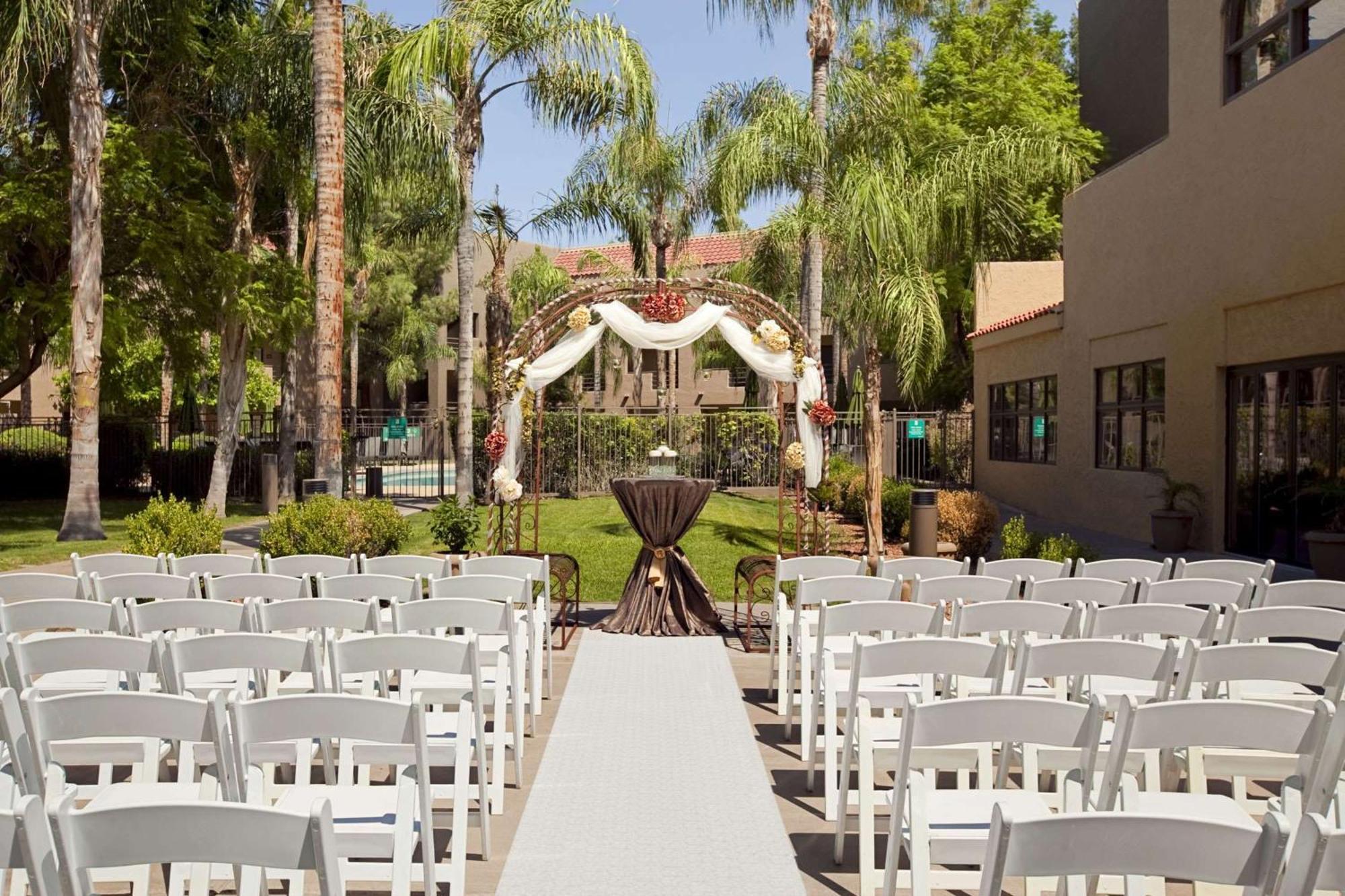Embassy Suites By Hilton Phoenix Tempe Buitenkant foto